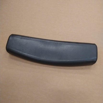 Life Fitness: PAD, SEAT LEADING EDGE, Black: 7767801