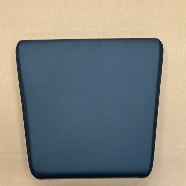 Life Fitness: PAD, SEAT 17 X 18-5/8 Black: 7399101