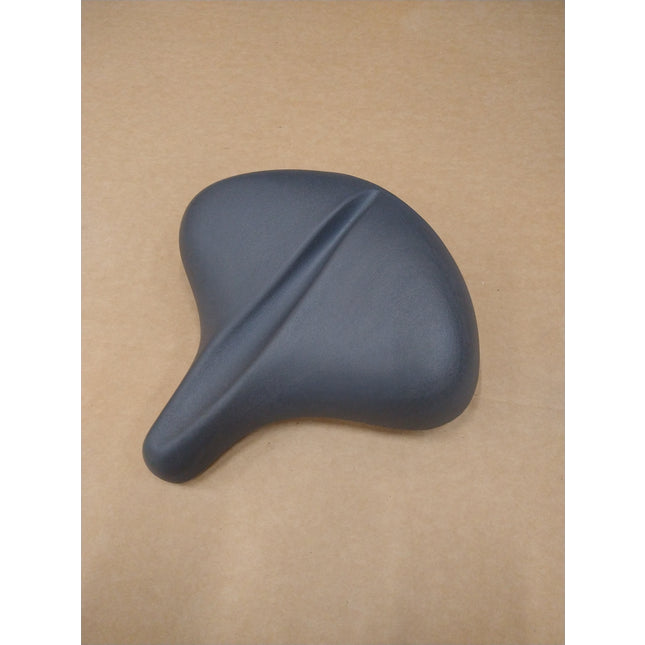 Life Fitness Upright Bike: SEAT: DLX;SHDW GRY S/C-D: AK63-00229-0003